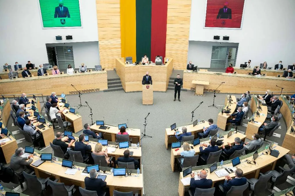 Сейм Литвы не поддержал запрет для граждан РФ и Белоруссии на поездки на родину