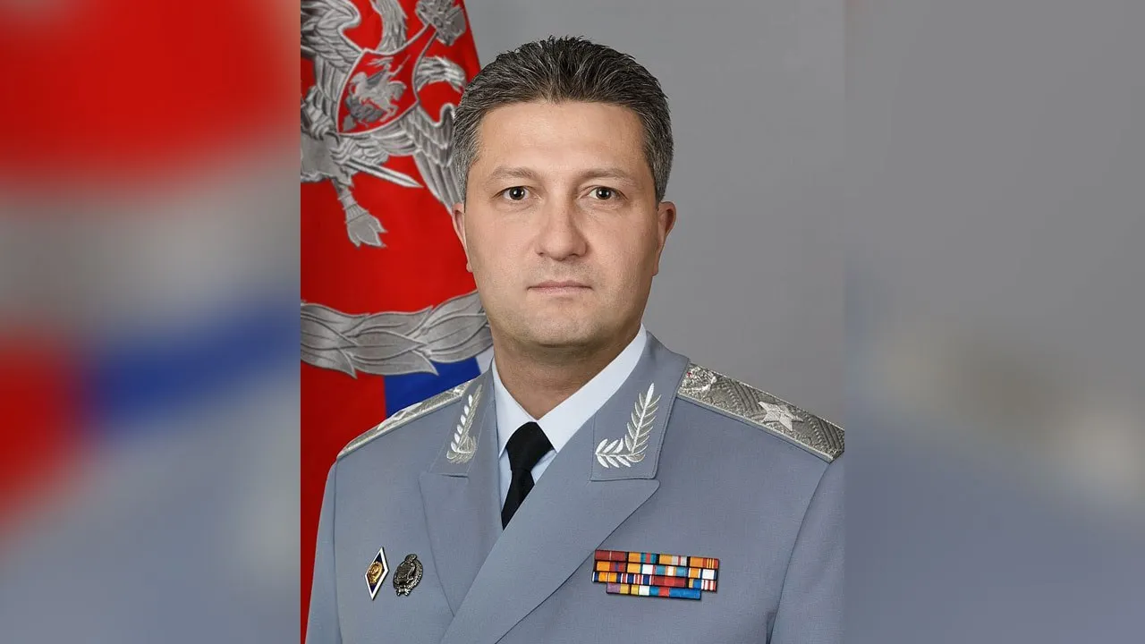 Замминистра обороны РФ Тимура Иванова задержали по подозрению в получении взятки