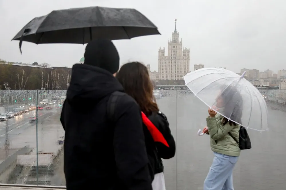 Ведро дождя на квадратный метр: В Москве весь день будет идти ливень