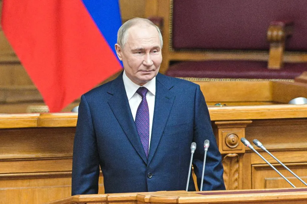 Путин: У людей из разных регионов должны быть равные возможности