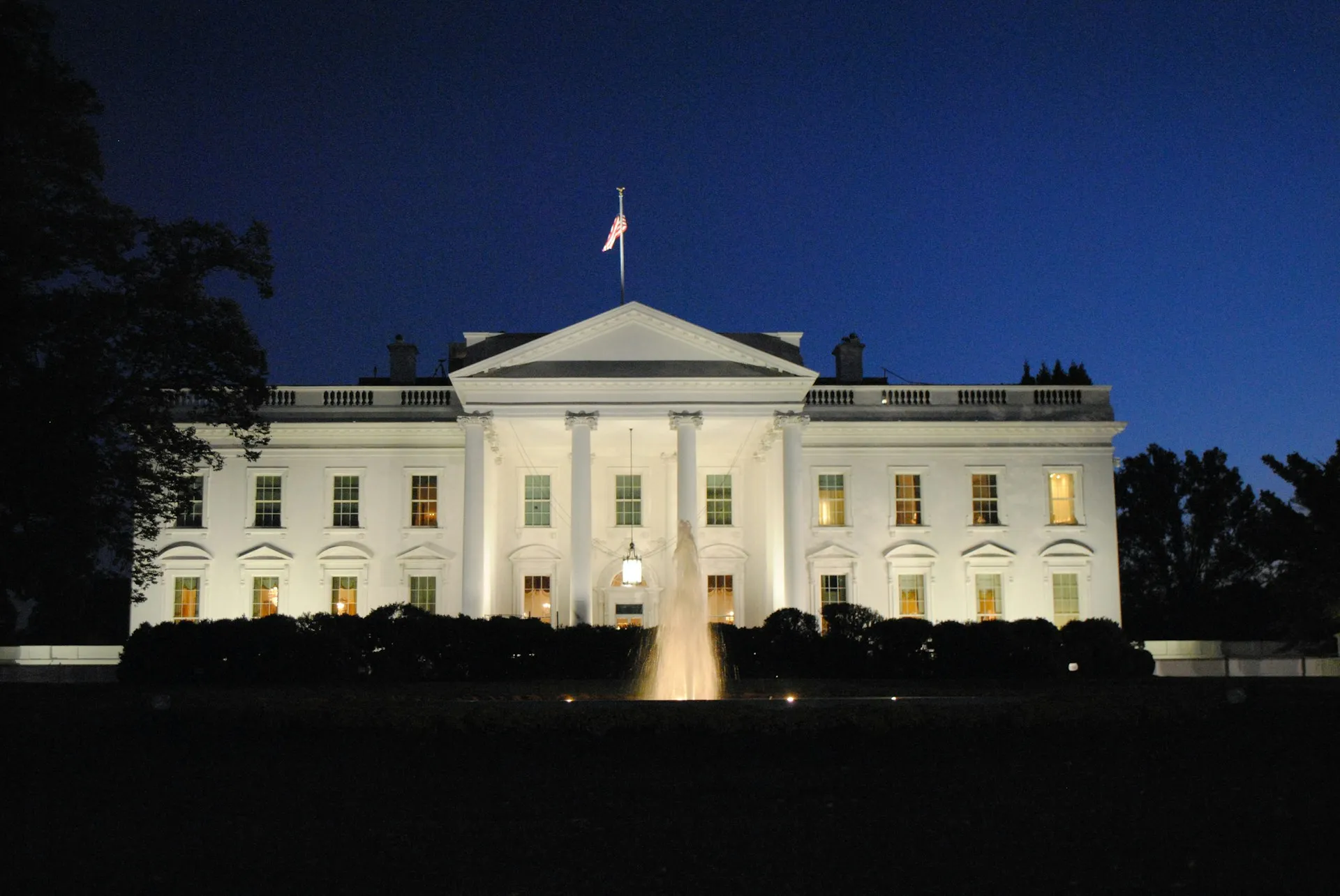 Американские СМИ рассказали о подготовке "переворота" в Белом доме