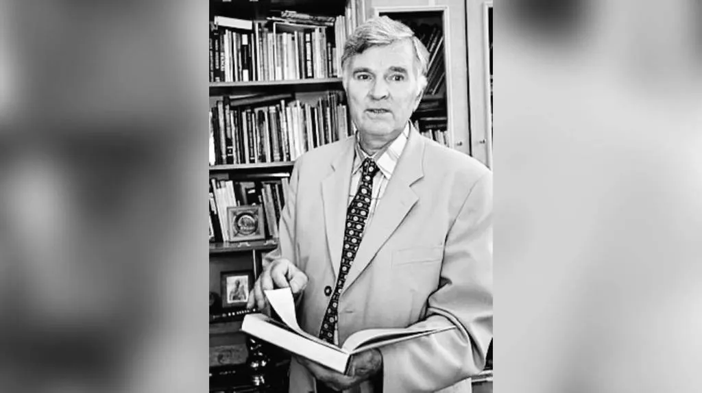 На Украине в возрасте 86 лет умер историк и академик Пётр Толочко