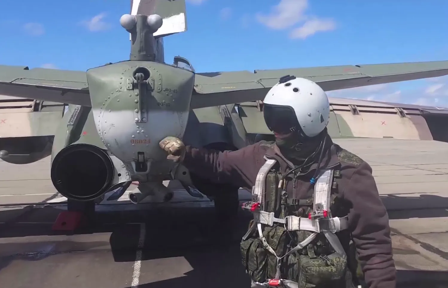 Штурмовики Су-25 ВКС России пресекли предпринятую ВСУ попытку ротации