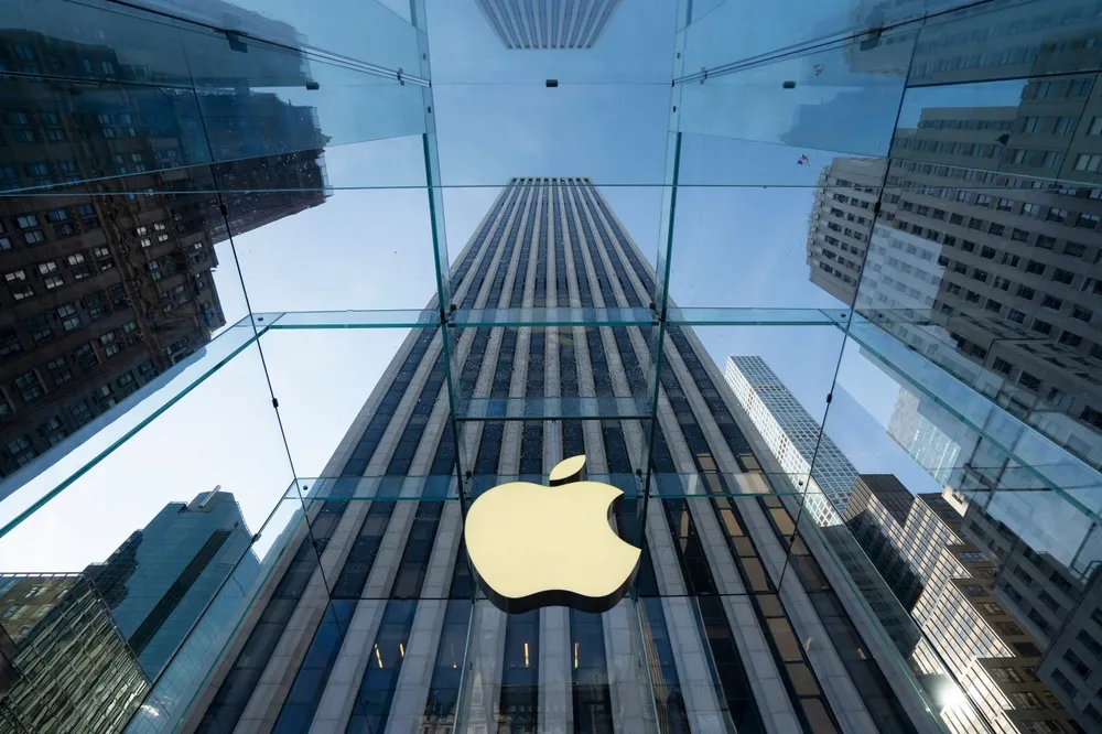 Роспатент аннулирует охранный документ бизнесмена Икономова, судившегося с Apple