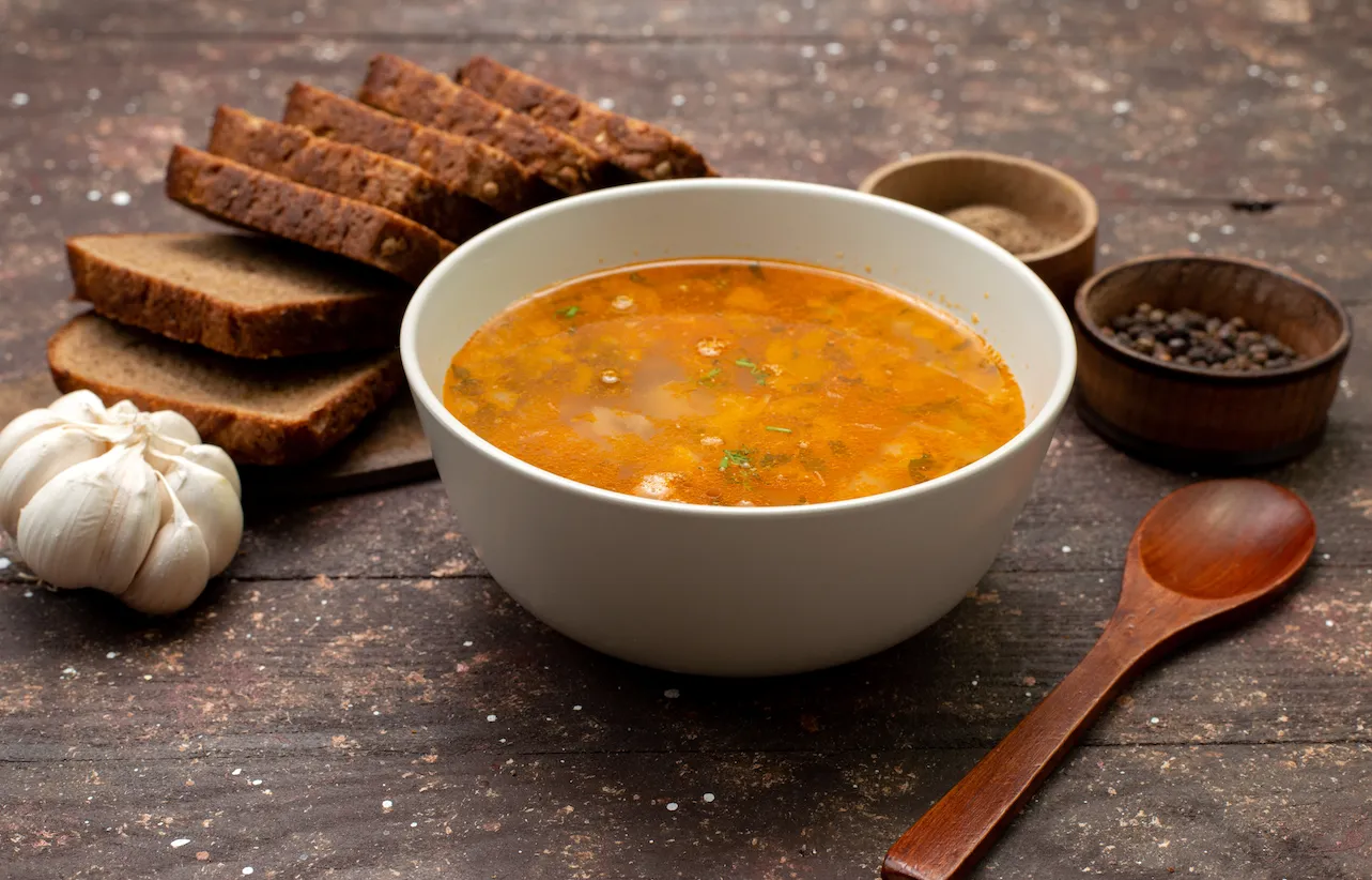 Россиянам объяснили, нужно ли есть суп каждый день
