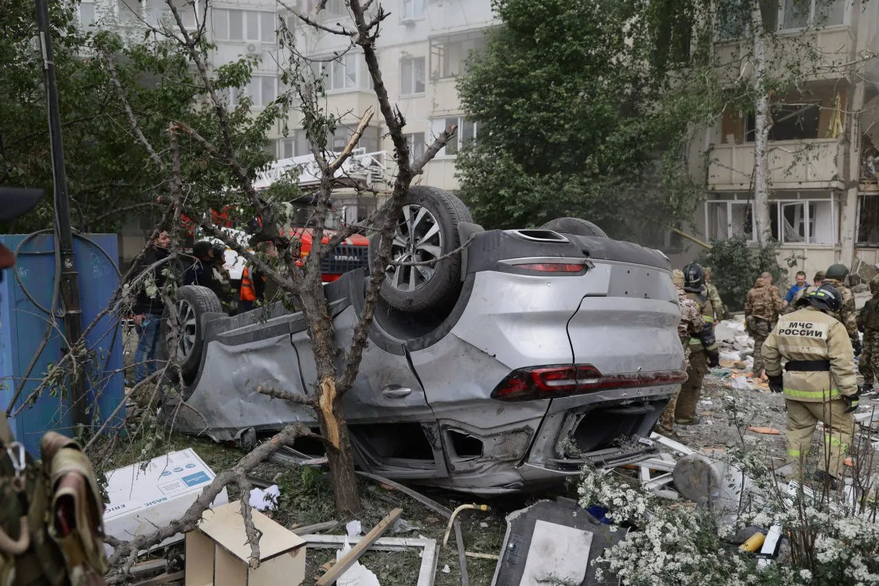 МЧС: Число погибших при обрушении дома в Белгороде выросло до семи