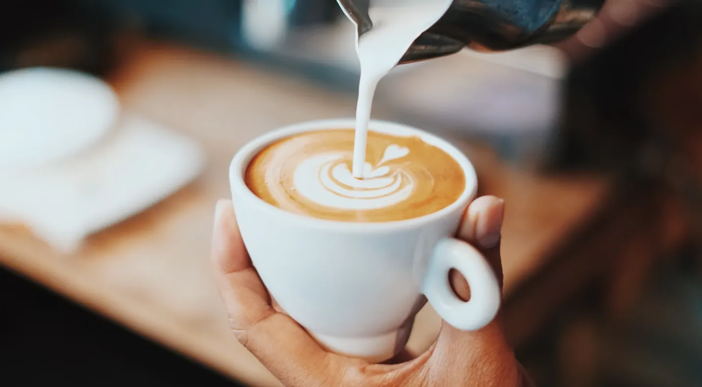 Названа ежедневная доза кофе, превышение которой грозит опасной патологией