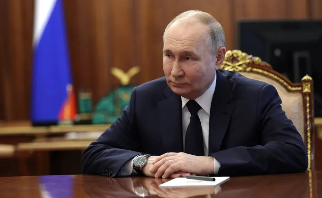 В Кремле анонсировали встречу Путина с новым кабмином вечером во вторник
