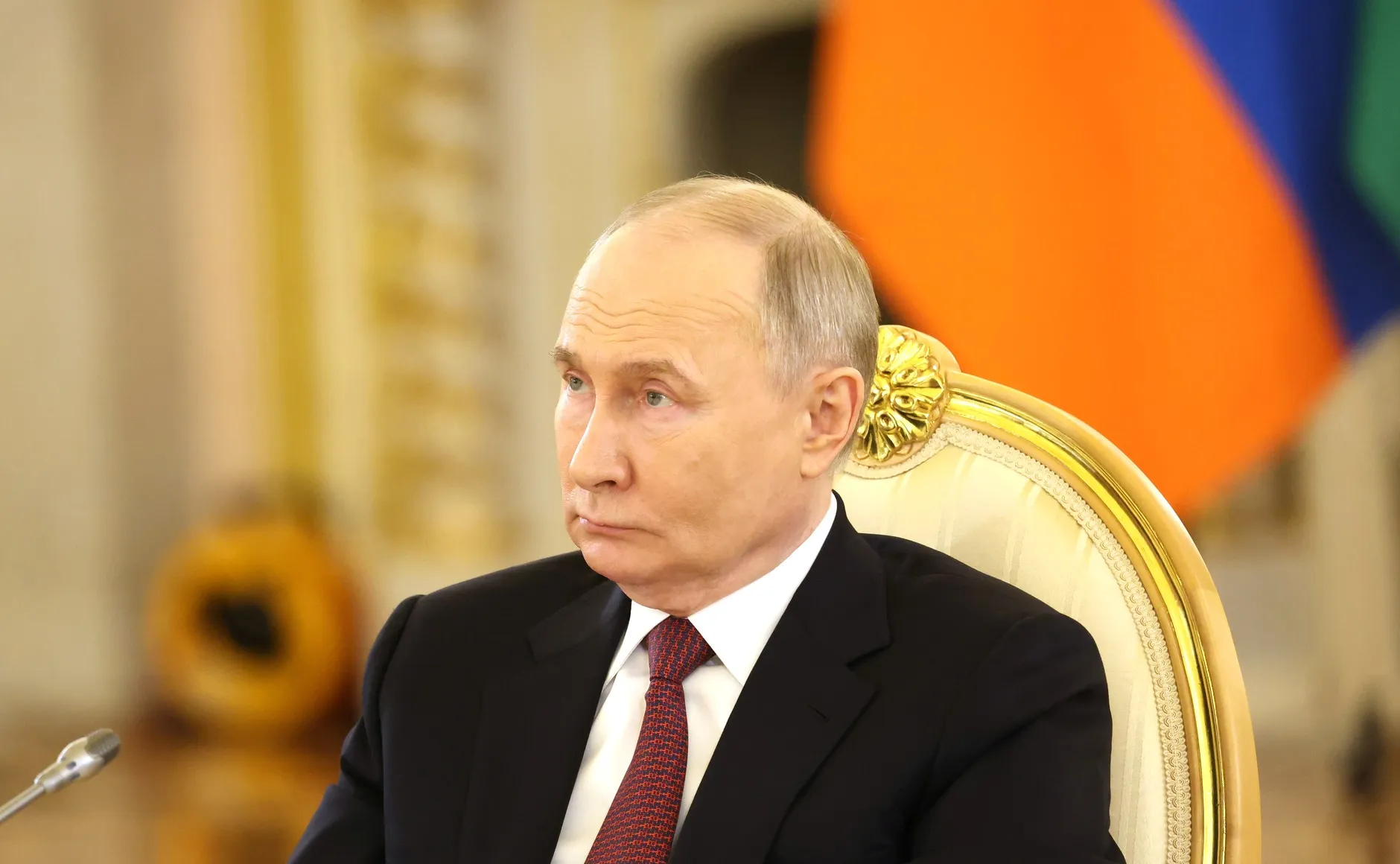 Путин оценил прочность торгово-экономических отношений России и Китая