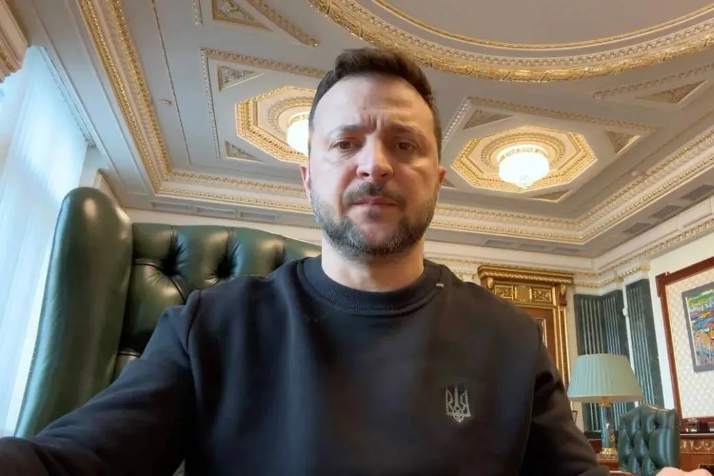 Всё напряжённо: Зеленский пожаловался на положение ВСУ под Харьковом