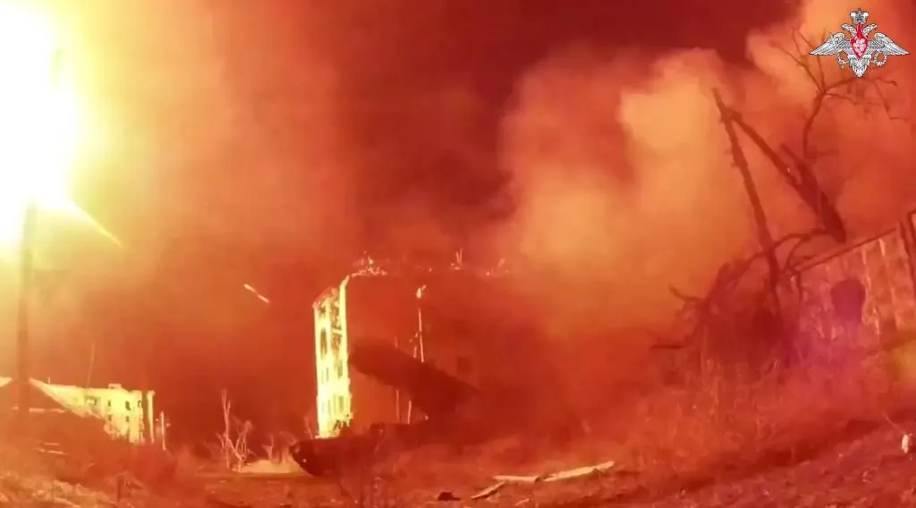 Минобороны РФ показало видео, как Солнцепёки сожгли опорные пункты с пехотой ВСУ