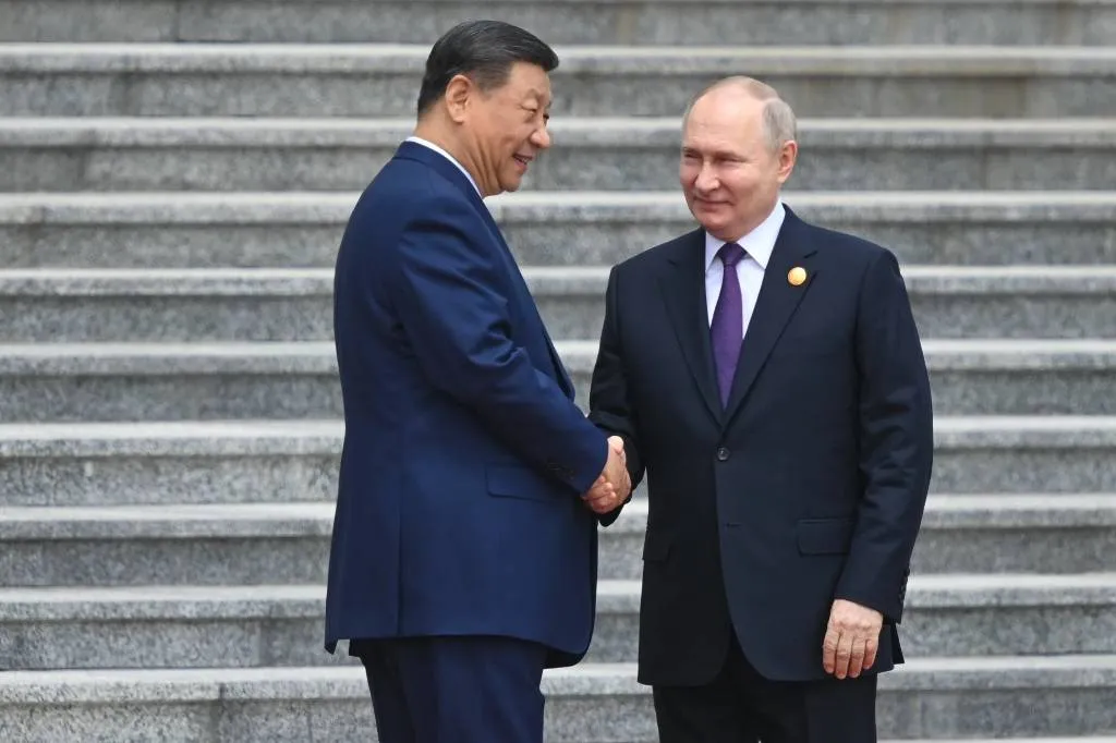 Си Цзиньпин заверил Путина в намерении укреплять дружбу Китая и России
