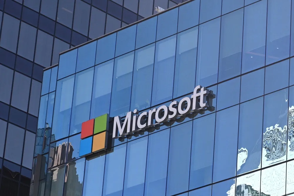 Microsoft начала отключать облачные сервисы для компаний из России