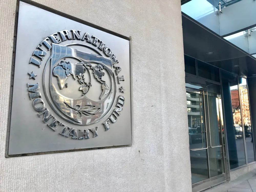 МВФ обвинили в финансировании терроризма
