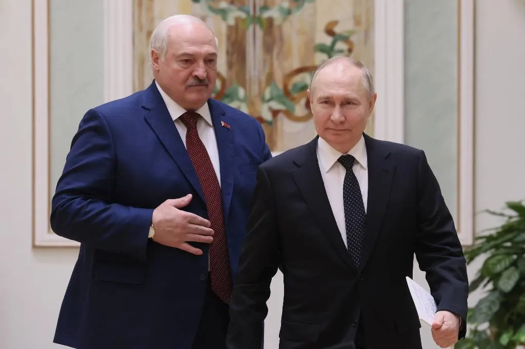 Песков рассказал о долгой первой встрече Путина с Лукашенко в Минске