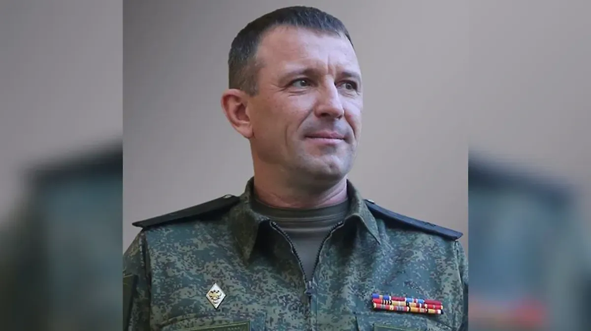 Военные следователи предъявили обвинение генералу Спартаку