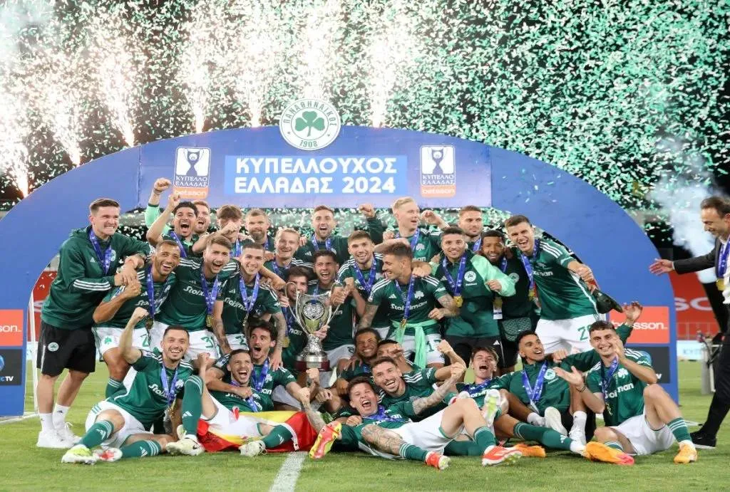 Российский вратарь стал обладателем Кубка Греции по футболу