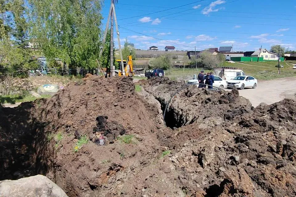 Студента насмерть придавило булыжником на практике в Свердловской области
