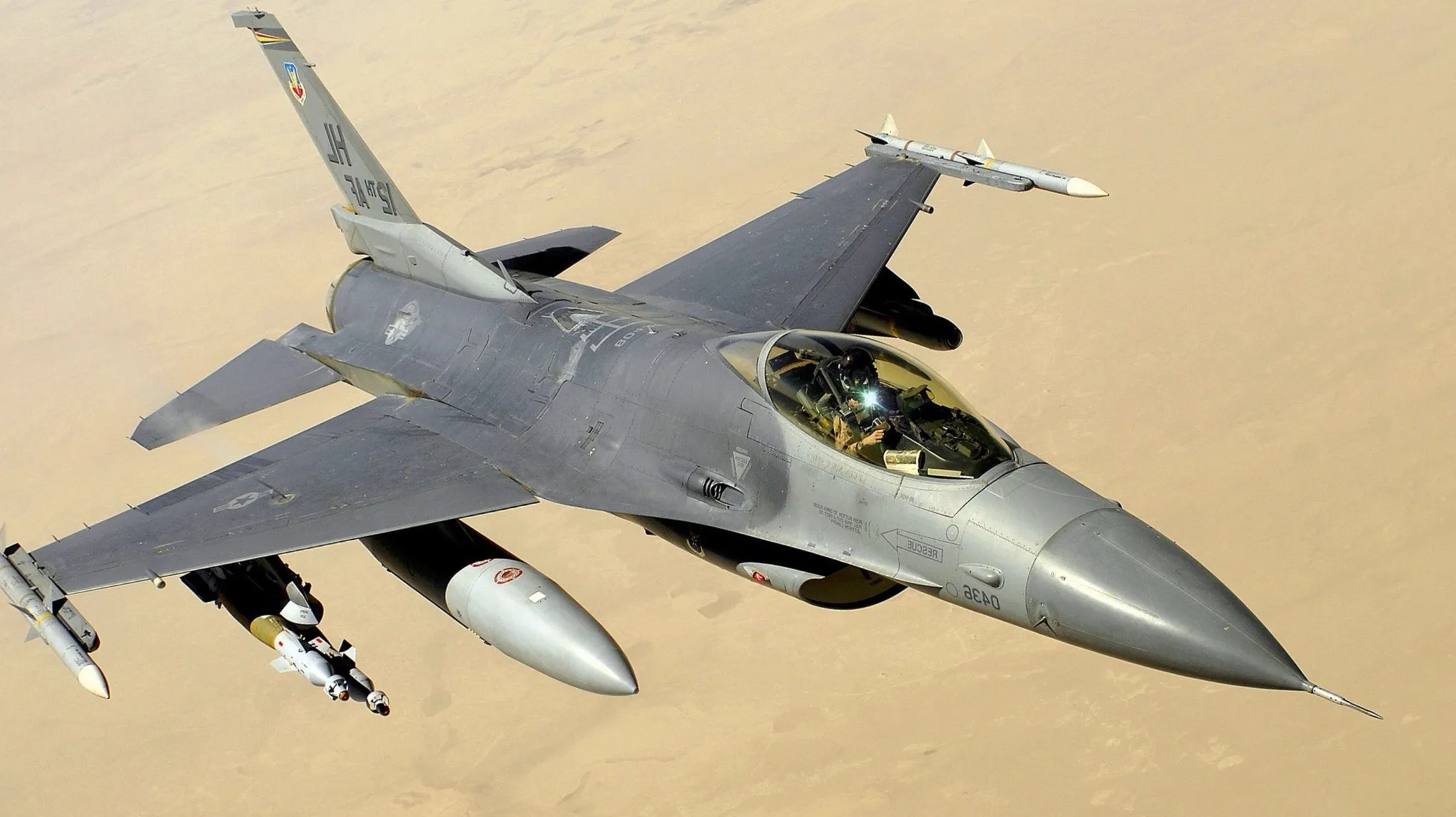 Названа страна, которую НАТО может вынудить принять на своих аэродромах украинские F-16