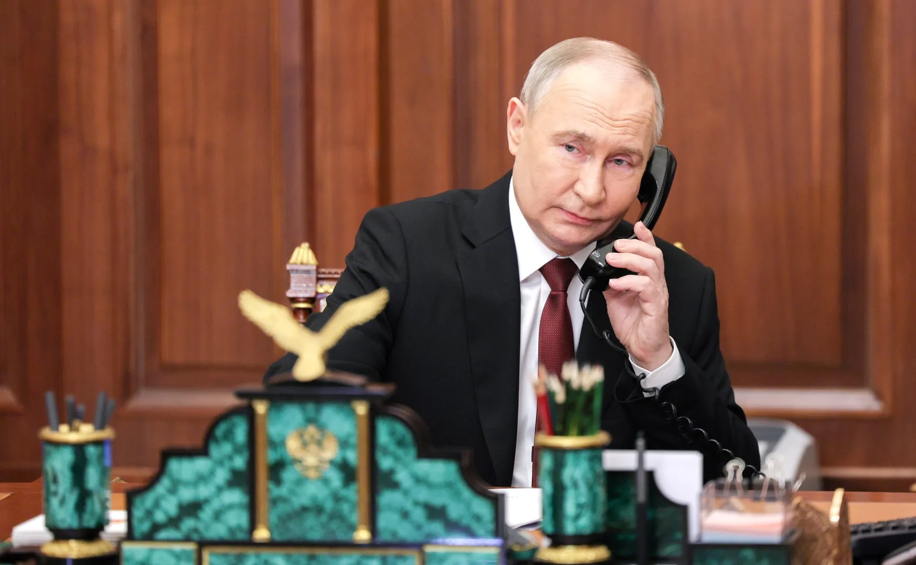 Путин пообещал дать поручение по всероссийской инспекции органов опеки