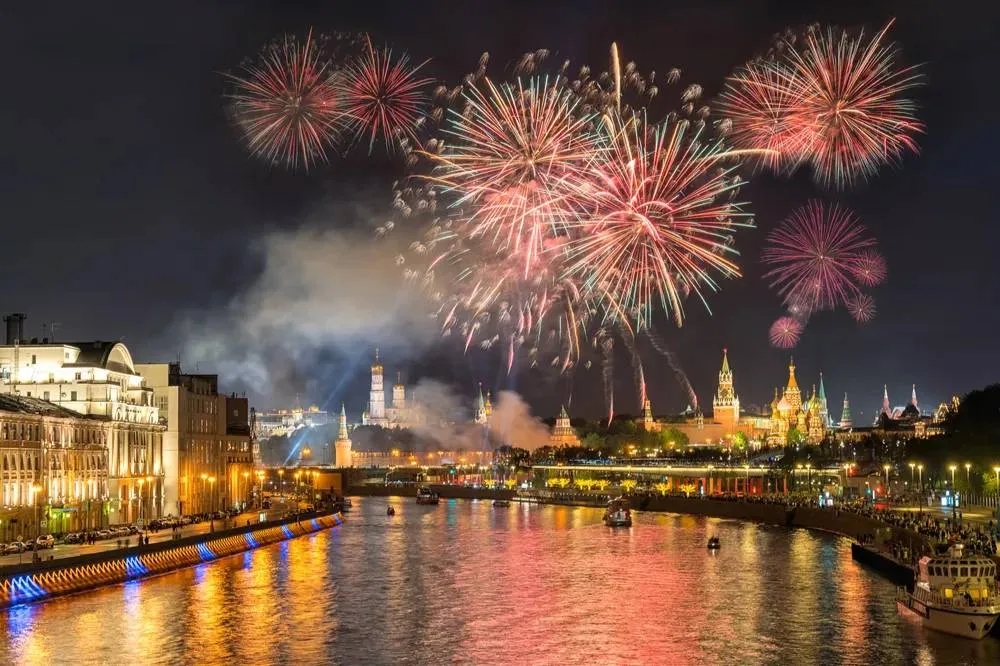 В Москве запустят праздничный салют в День Победы
