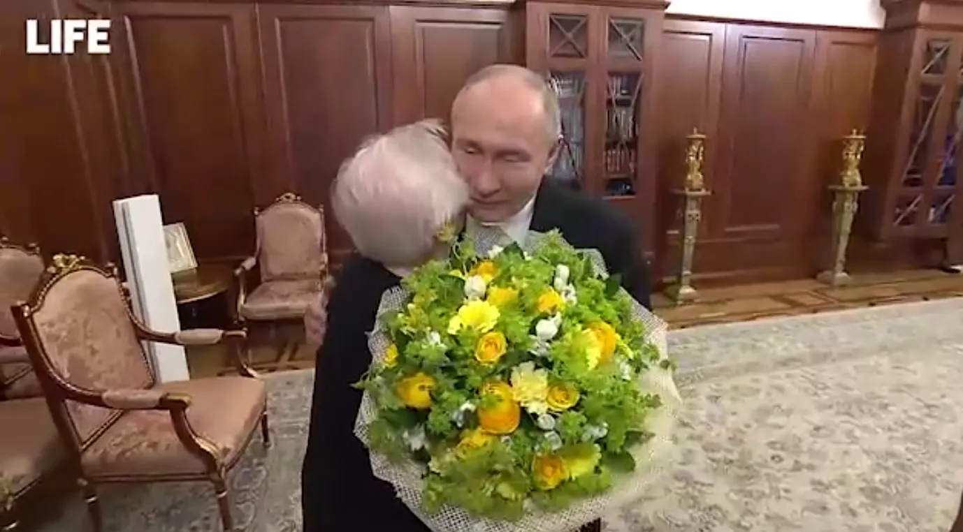 Путин после инаугурации встретился с Рошалем и своей учительницей