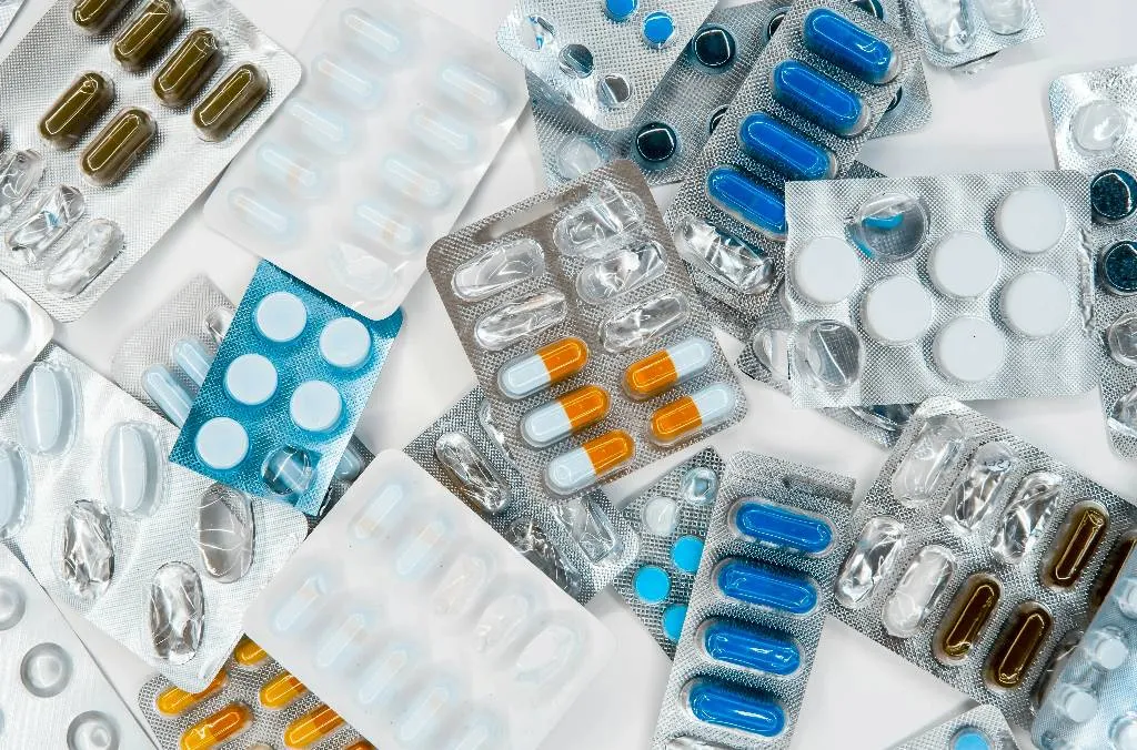 Россиян предупредили об опасности приёма антибиотиков 
