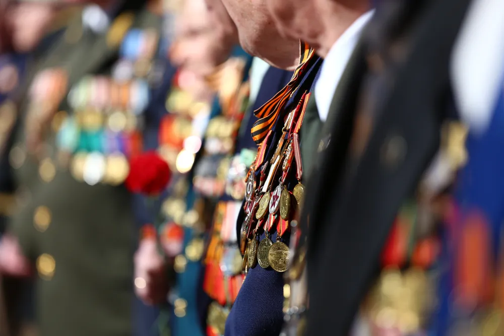 Почти 10 тысяч ветеранов ВОВ получили выплаты ко Дню Победы