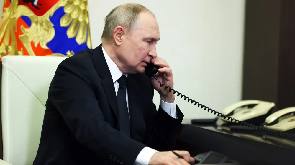 Путин по телефону обсудил с президентом Бразилии предстоящий саммит по Украине