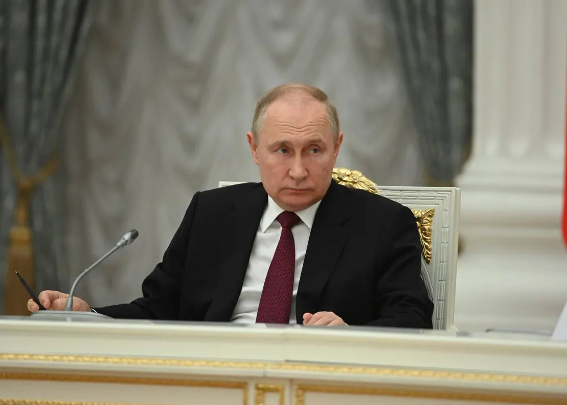 Песков заявил, что заранее не знал о содержании речи Путина в МИД РФ