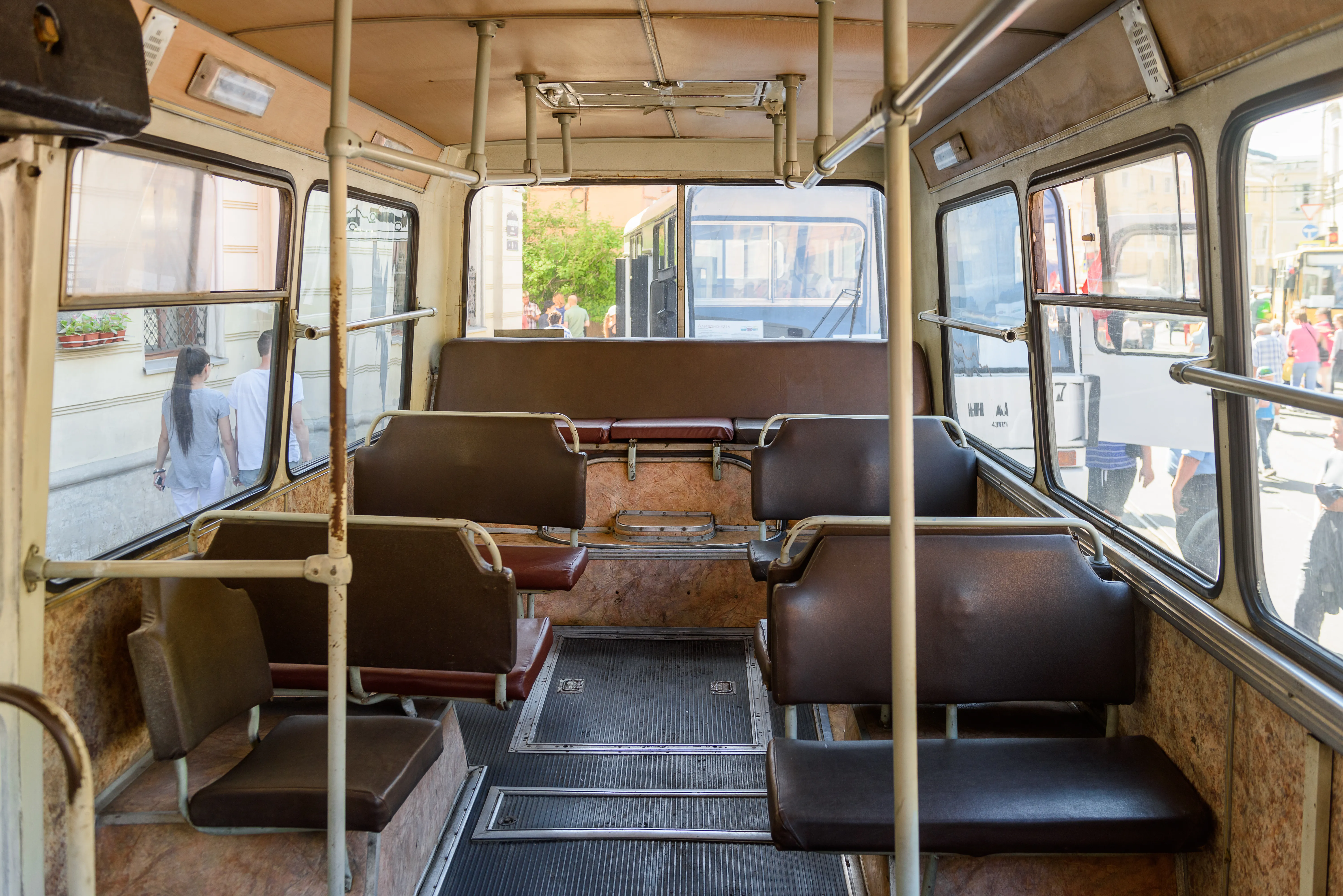 В Челябинске пассажирка автобуса потеряла сознание из-за раскалённого радиатора
