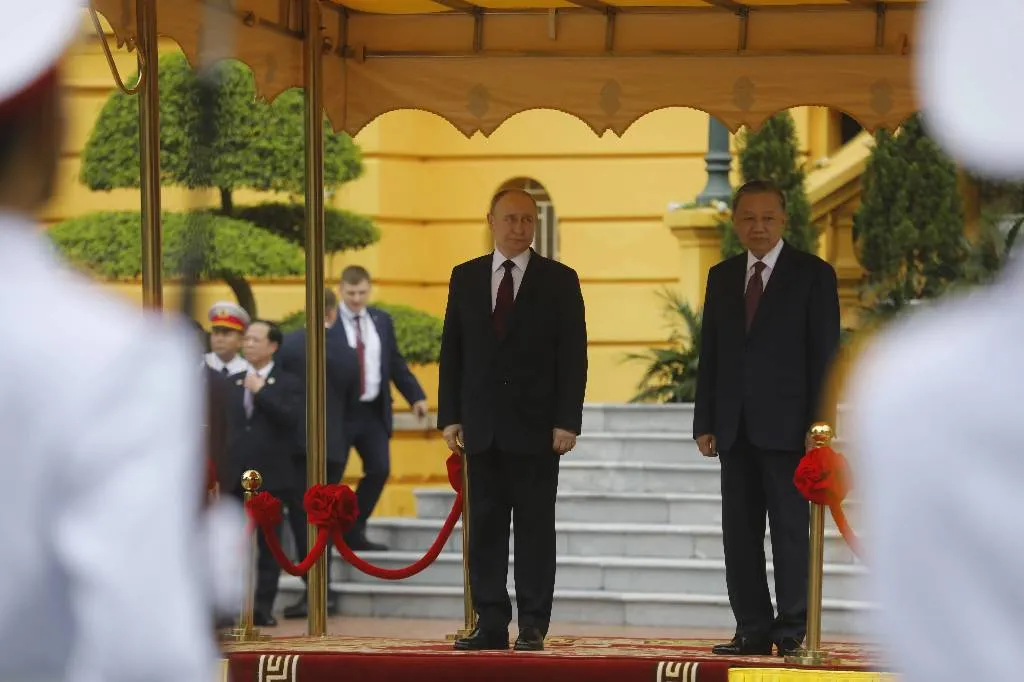 Вьетнам поддержал переизбрание Путина и его внешнеполитический курс
