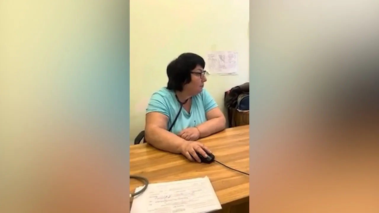На Ставрополье кардиолог отказалась принять пациентку-инвалида и избила её дочь