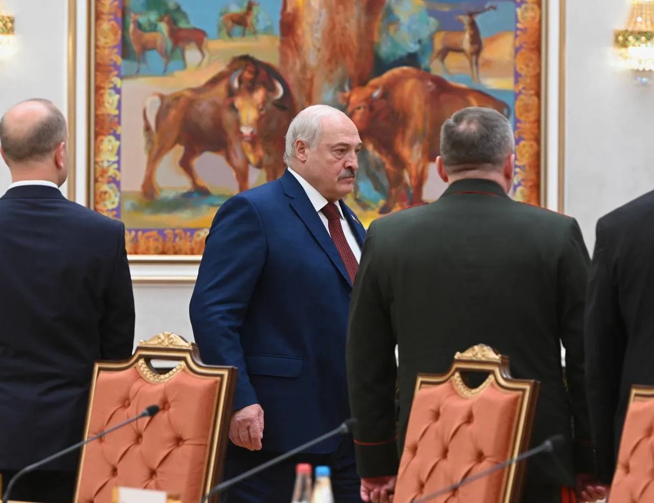 Лукашенко обсудил с Путиным варварские нападения на храм и синагогу в Дагестане