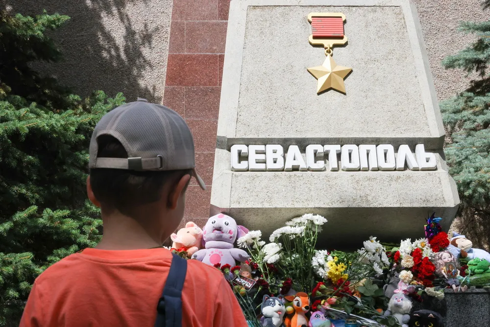 Ушаков: К убийству отдыхающих в Крыму привёл подхлёстываемый Западом военный раж Киева