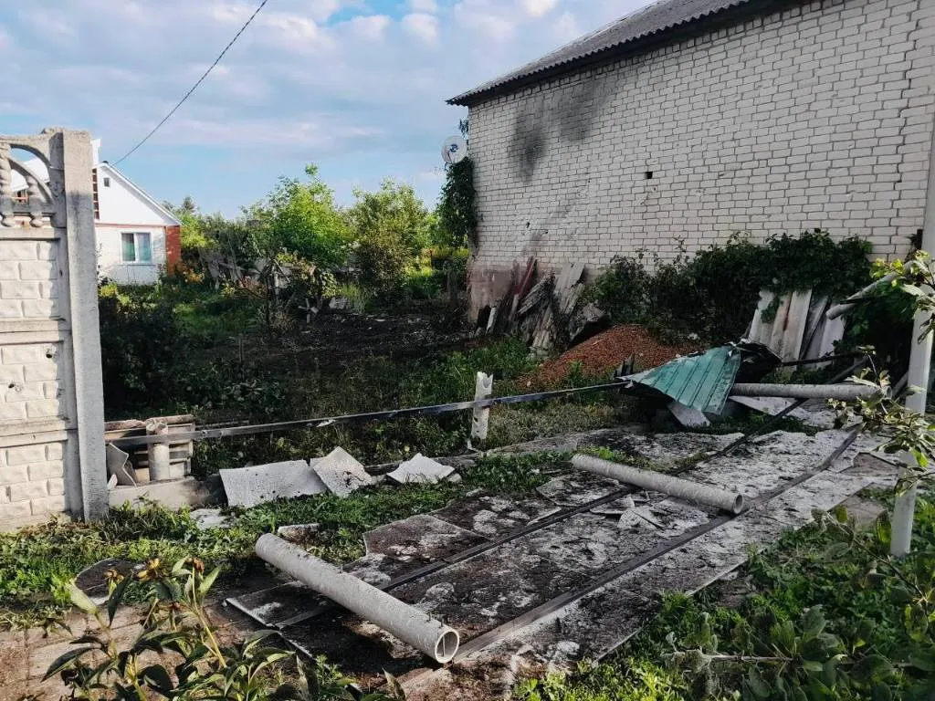 Гладков: Дом и два предприятия повреждены из-за атаки ВСУ дронами по Шебекину