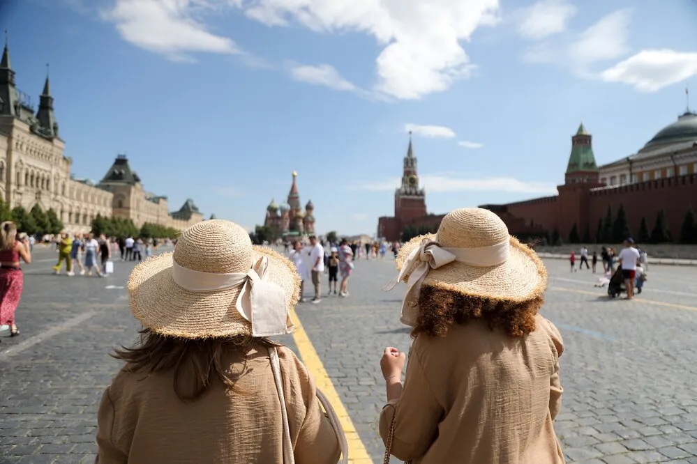 Синоптик Ильин: Аномальная жара отступит из Москвы к середине следующей недели