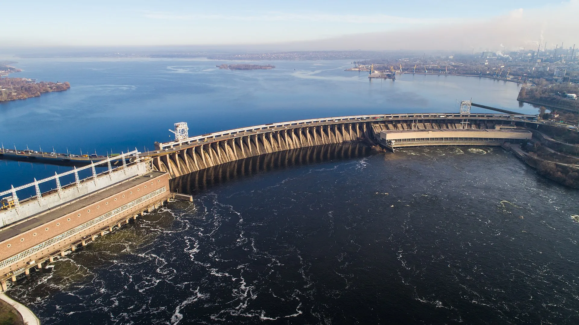 В "Укрэнерго" подтвердили плачевное положение крупнейшей ГЭС страны