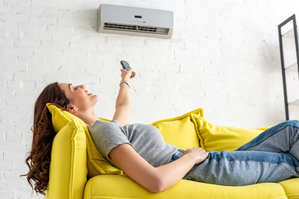 Охладиться без последствий: Названы главные правила использования кондиционера в жару