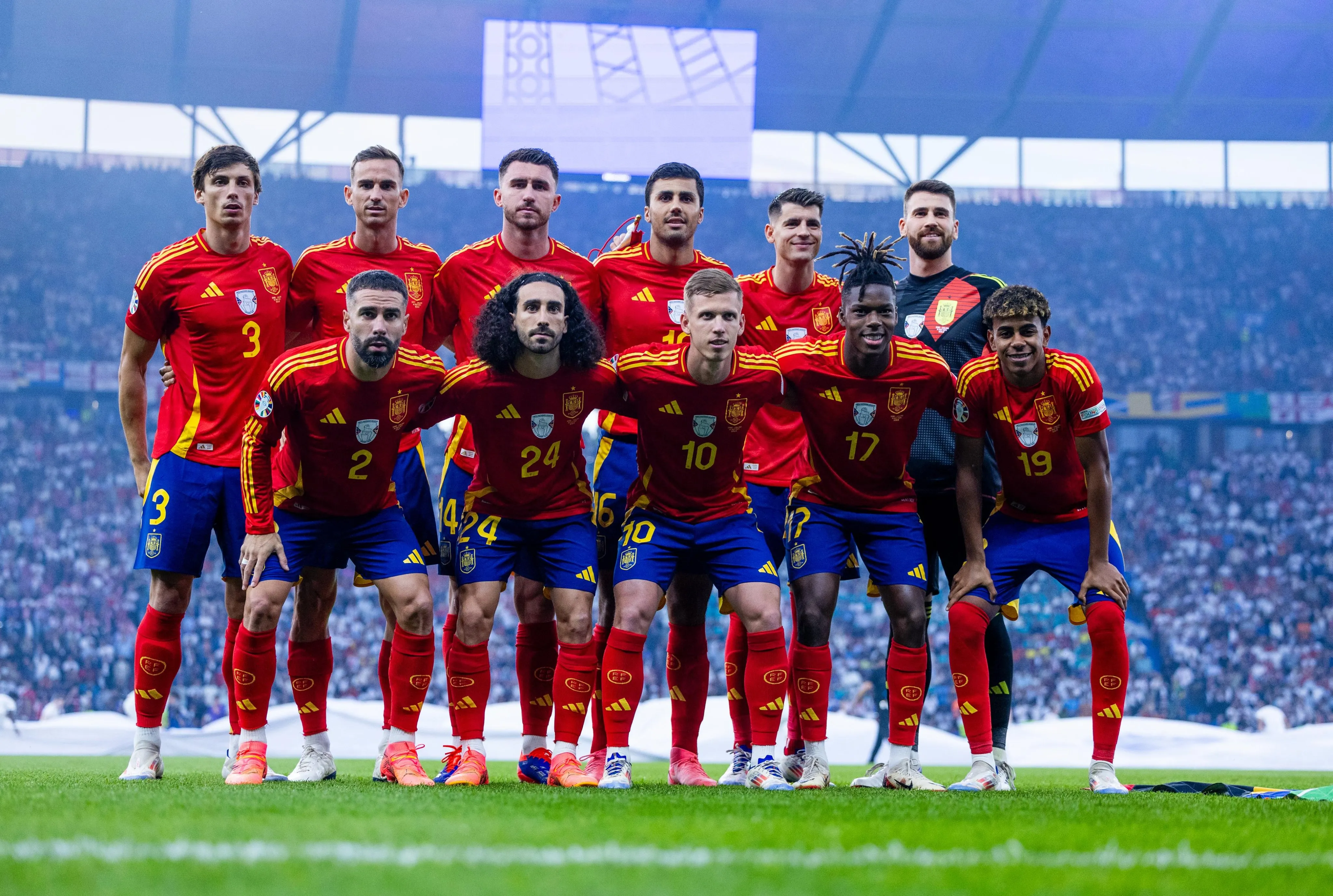 Сборная Испании по футболу в четвёртый раз стала чемпионом Европы