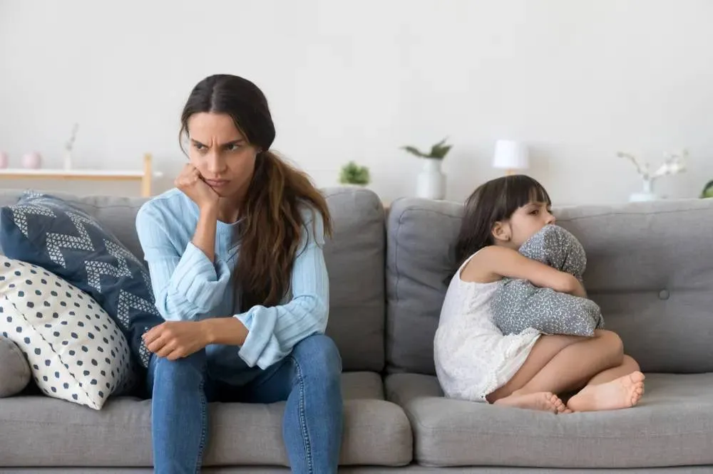 Родители на грани: Психолог подсказала, как перестать срываться на детей