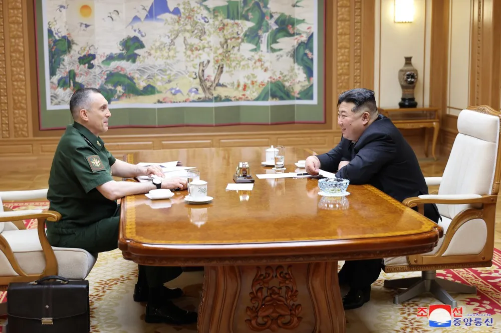 Ким Чен Ын передал боевой привет и слова поддержки Российской армии