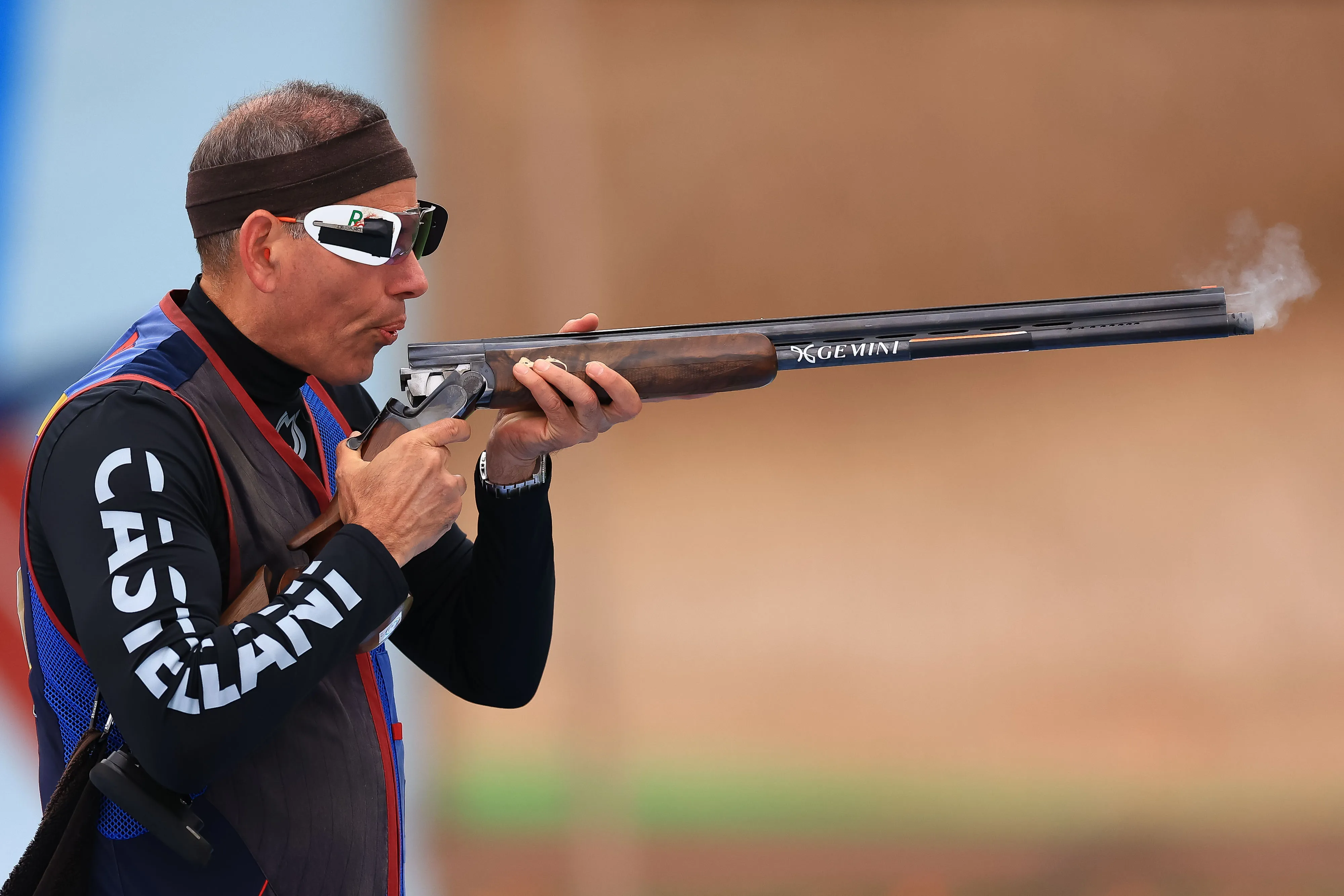 60-летний стрелок выступил на Олимпиаде после 40-летнего перерыва