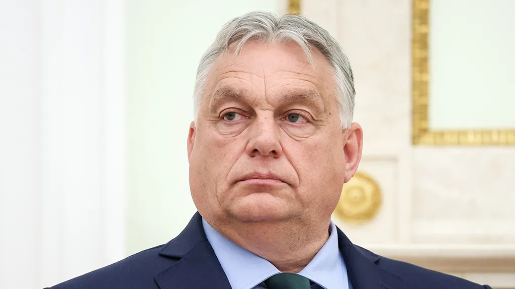 Прибывший в Москву Орбан: Ради мира необходимо действовать