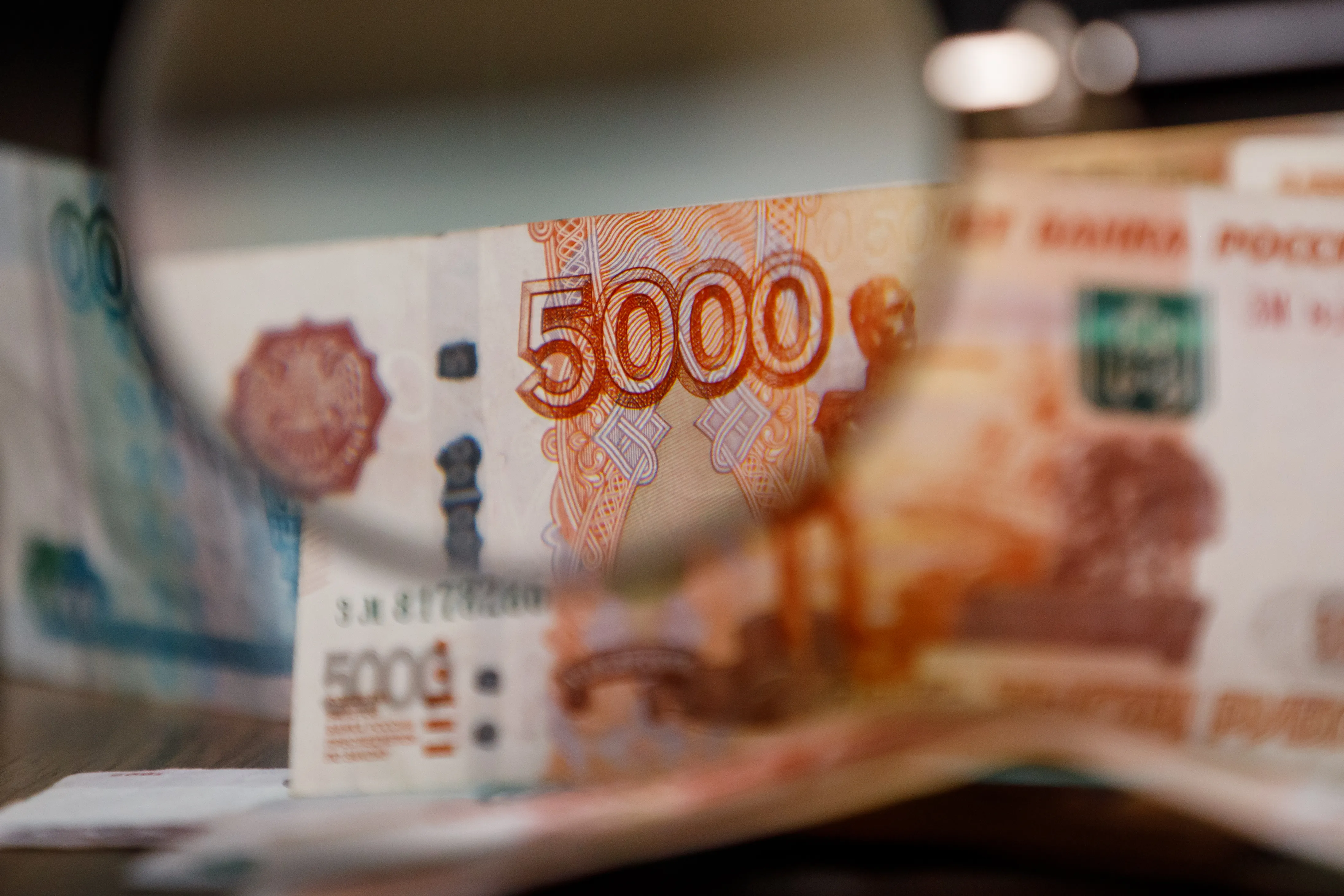 Ход рублём: Что произойдёт с курсом доллара на следующей неделе