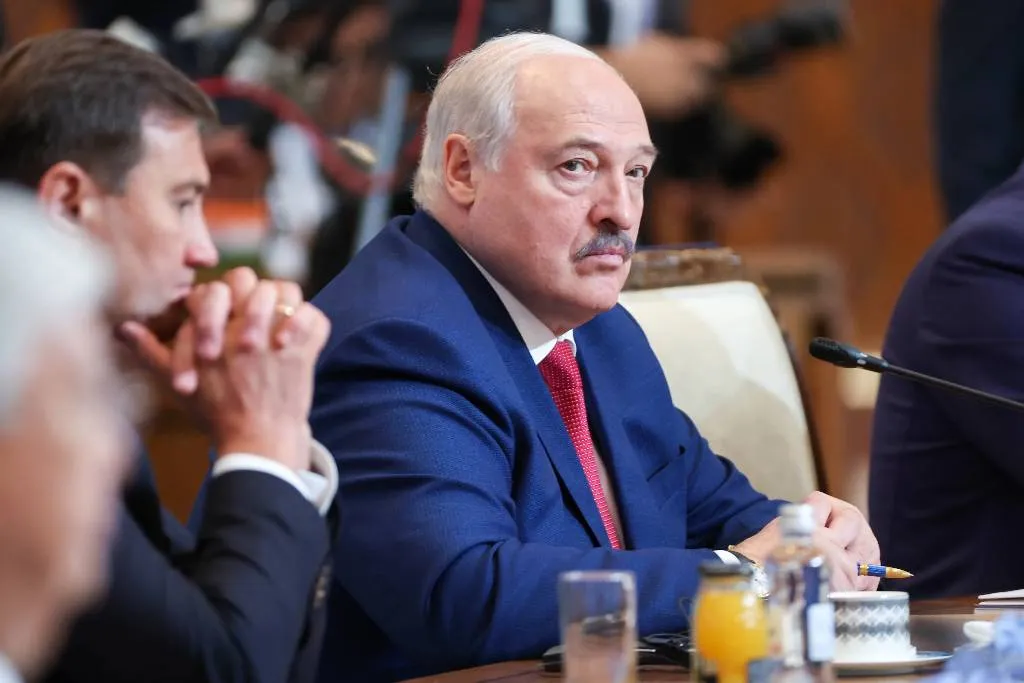 Лукашенко: Байден не имеет отношения к обмену, но 