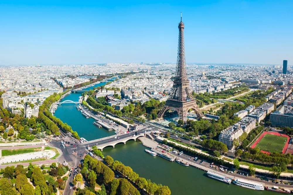 Придётся раскошелиться: Власти Франции считают, что Сену не удастся поддерживать чистой