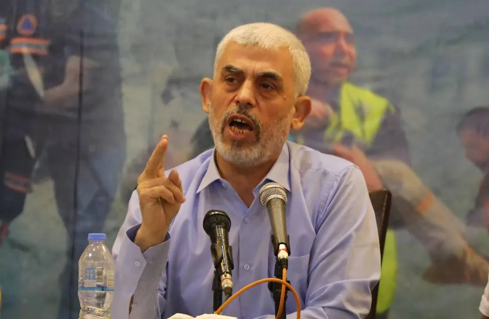 Провёл 20 лет в тюрьме и вылечился от рака: ХАМАС выбрал нового главу политбюро вместо убитого Хании
