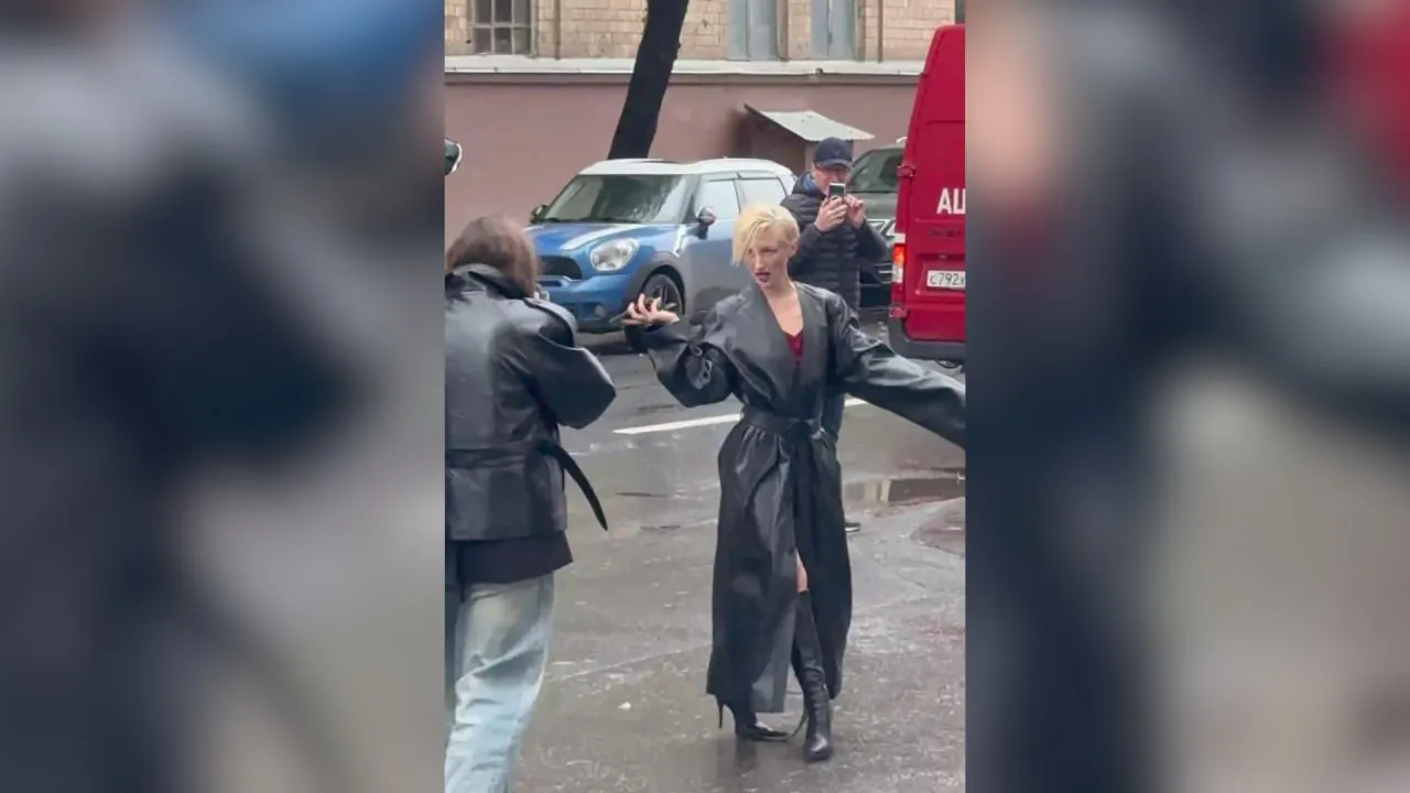 Марго станцевала на фоне пожара у редакций СМИ на Бумажном проезде в Москве