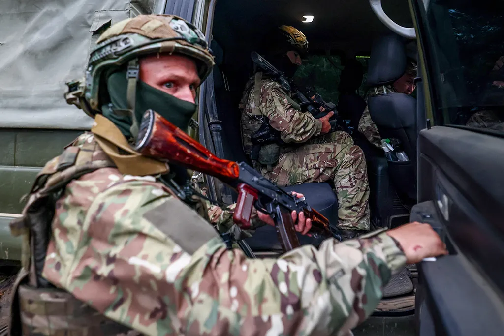 Российские войска вошли на восточную окраину Мирнограда после прорыва обороны ВСУ